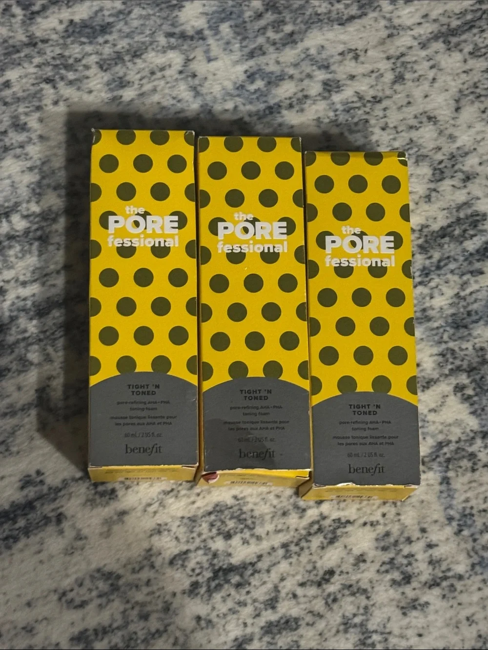 3 Count Benefit POREfessional Tight'n Toned Serum in Yellow with Black Polka Dot